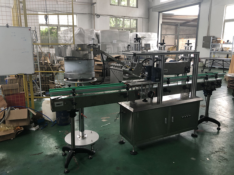 Automatic Press Snap Capping Machine Details