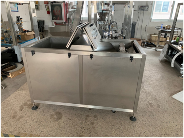 Bottle Feeder Machine For Small Bottles Details